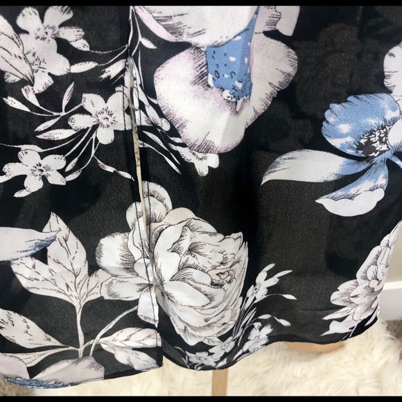 ❌SOLD❌Style London Floral Tie Back Dress - Picture 6 of 8